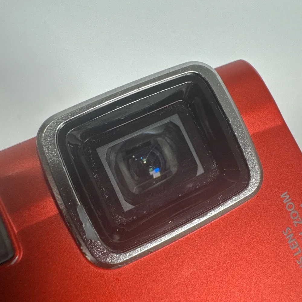Olympus Tough TG-320 Digital Camera Only - Tested, READ‎ DESCRIPTION